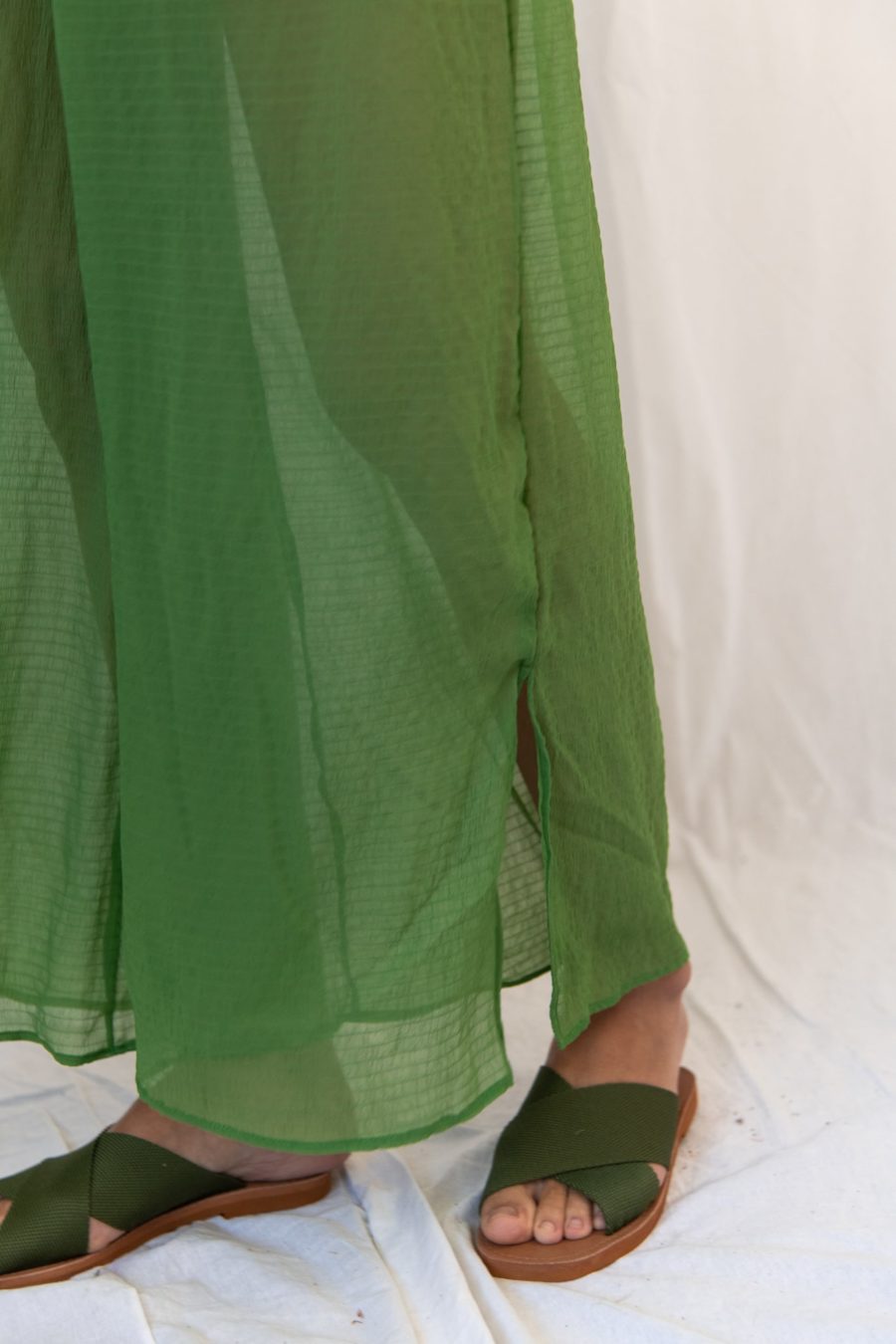 Calça transparente verde